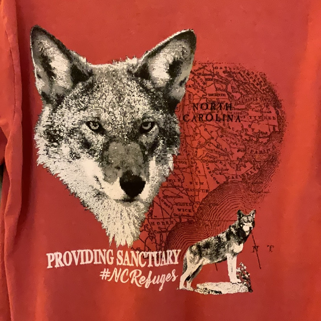 Red Wolf #NCRefuges-XL